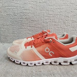 ON Running Womens Cloudflow Lace Up Cushioned White Red Marathon Shoes Size US 8
